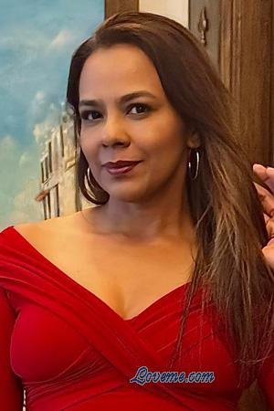 226108 - Alejandra Edad: 47 - Colombia