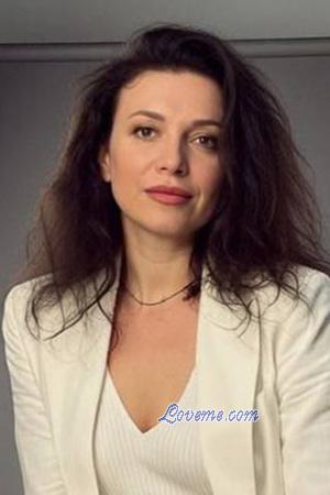 226538 - Iryna Edad: 39 - Ucrania