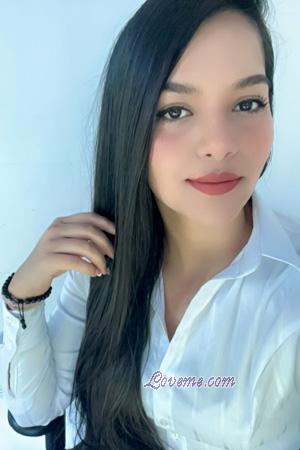 226622 - Jennifer Edad: 32 - Costa Rica