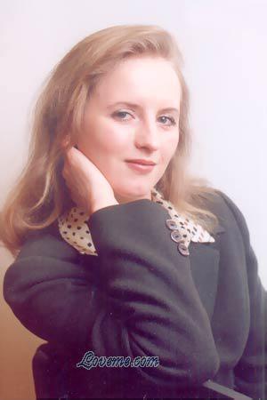 52127 - Nadezhda Edad: 37 - Russia