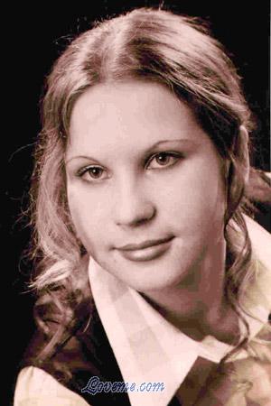 55056 - Irina Edad: 24 - Russia