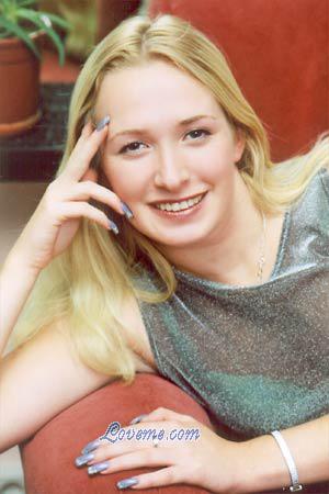 55395 - Oksana Edad: 26 - Russia