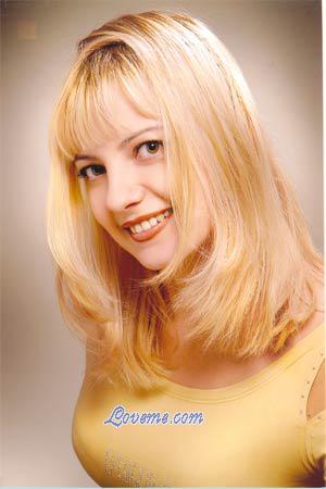 59636 - Larisa Edad: 31 - Russia