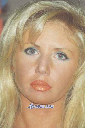 61186 - Maria Edad: 33 - Russia
