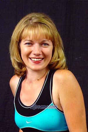 66233 - Oksana Edad: 30 - Russia