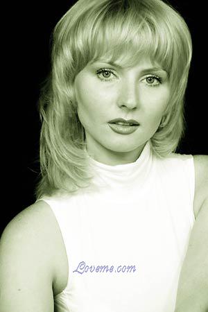 66889 - Svetlana Edad: 30 - Russia