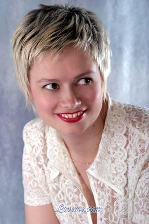 71560 - Zhanna Edad: 35 - Russia