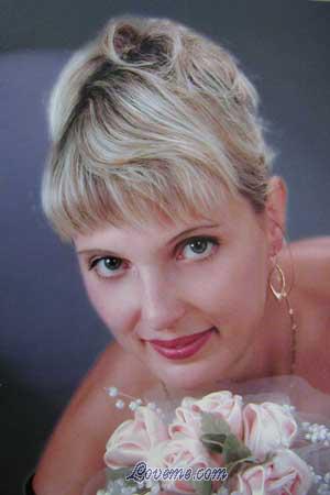 74982 - Natalia Edad: 34 - Russia