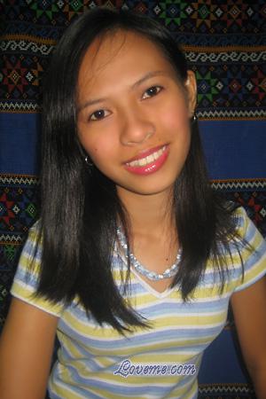 86810 - Joan Edad: 23 - Filipinas